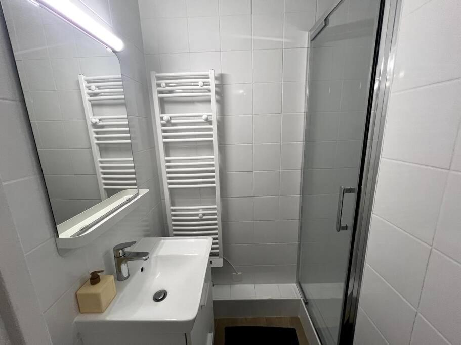 Appartement Proche Tramway วิทรี-ซูร์-แซน ภายนอก รูปภาพ